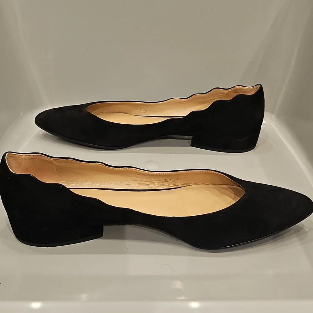 CHLOE Black Suede Classic Scalloped Flats Sz EU 39